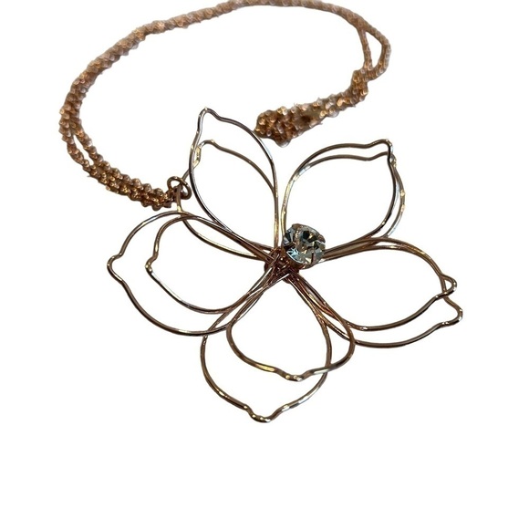 Stephan & Co. Rose Gold Chain & 3D Metal Wire Flower w/ Rhinestone Center Accent - Picture 3 of 16